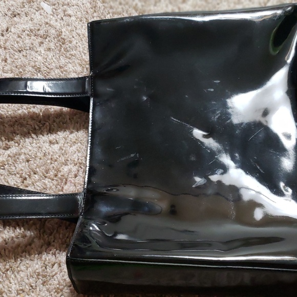 CHANEL SHOULDER Bag - Picture 3 of 8